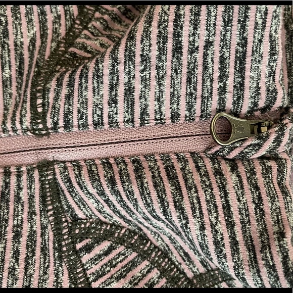 Lululemon Race Your Pace 1/2 Zip 4 Grey Mauve - Picture 14 of 14